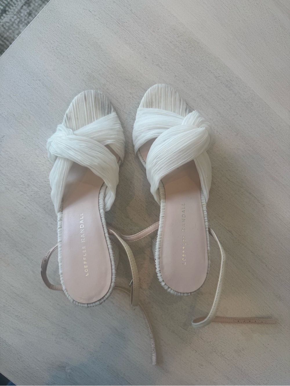 Loeffler Randall 90mm penny pleated knot heel